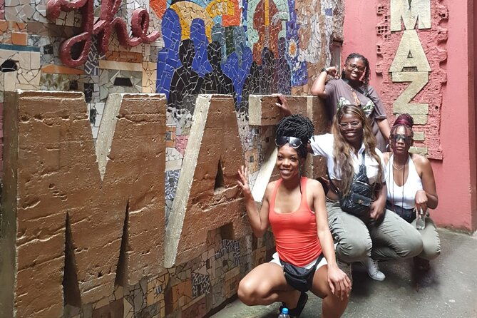 rio-favela-tour-why-a-favela-tour-should-be-on-your-bucket-list
