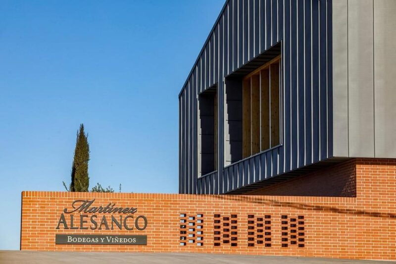 rioja-wine-tasting-and-sampling-at-the-martinez-alesanco-family-winery
