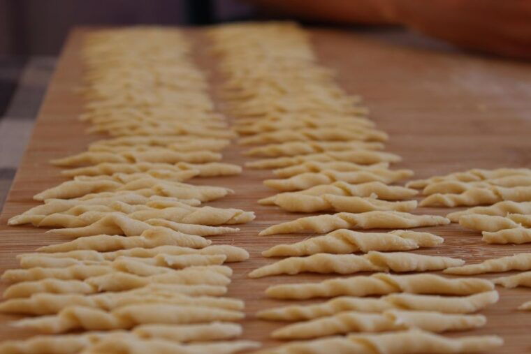 riomaggiore-pasta-and-tiramisu-cooking-class