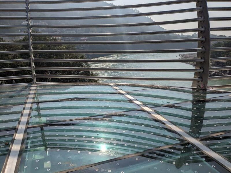 Rishikesh: Riverfront Walking Tour with Temples & Ashrams - Rishikesh: Riverfront Walking Tour with Temples & Ashrams