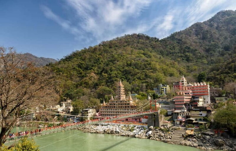 Rishikesh: Walking Tour of Ashrams and Ghats - Exploring Rishikesh’s Spiritual Gems