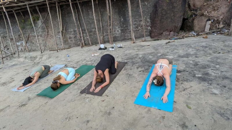 Rishikesh: Yoga by the Ganga Ghat - Additional Insights from Reviews