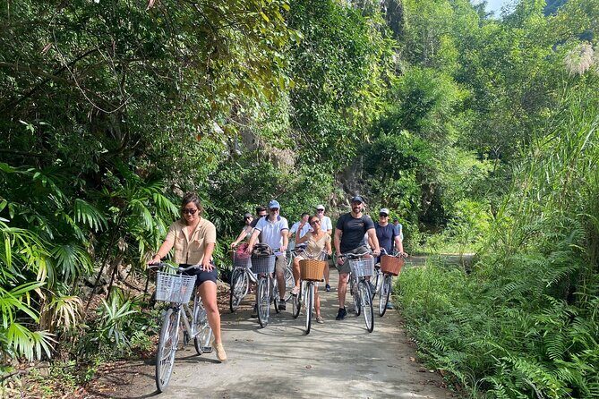 Rita Halong and Lan Ha Bay Cruise 2 Days 1 Night Scenic Journey - FAQs