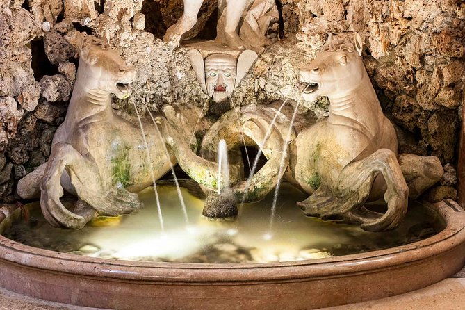 river-cruise-to-hellbrunn-palace-world-famous-trick-fountains