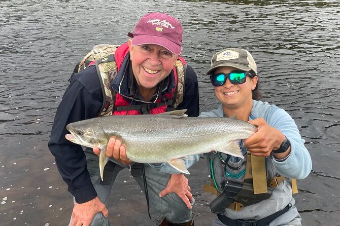 river-fishing-and-bear-watching-2
