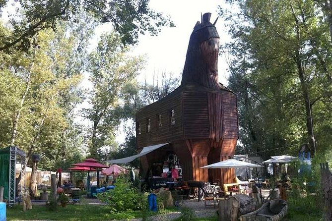 river-park-bike-tour-to-troja-chateau-private-small-groups