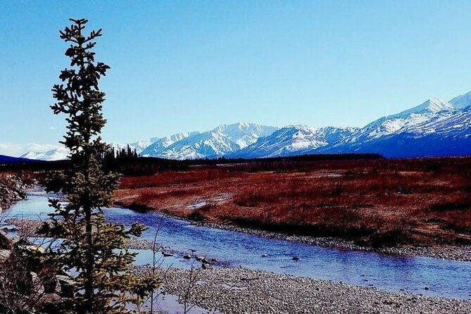 river-rafting-in-alaska-wilderness
