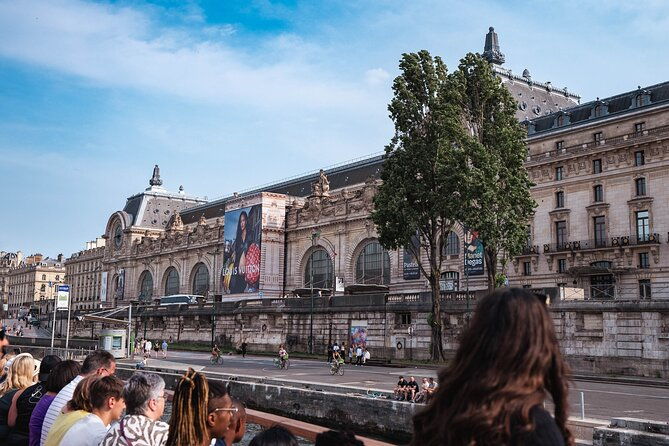 river-seine-sightseeing-boat-tour-with-audio-guide