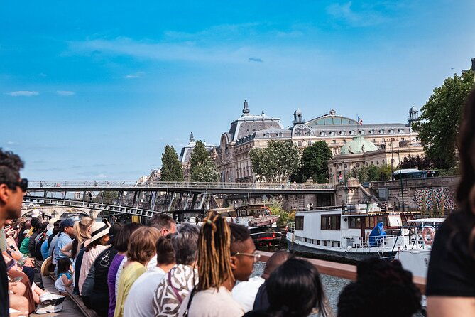 river-seine-sightseeing-boat-tour-with-audio-guide
