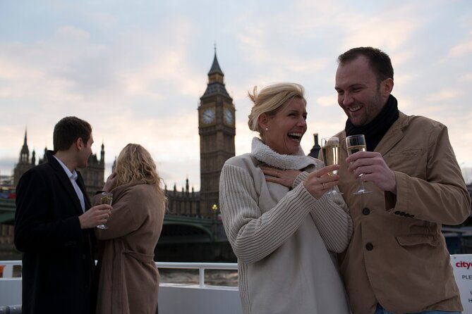 river-thames-evening-cruise-with-sparkling-wine-and-canapes