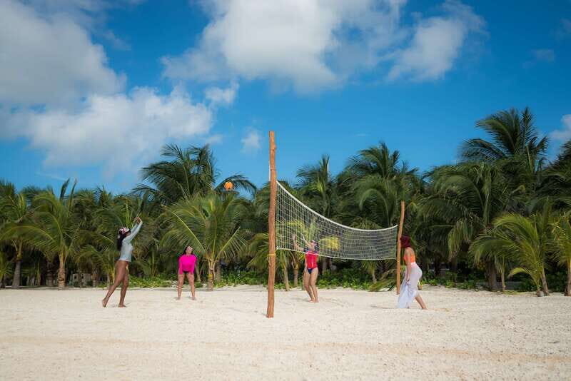 Riviera Maya: Camel Caravan Expedition and Beach Club Access - Timing, Group Size, and Practical Details