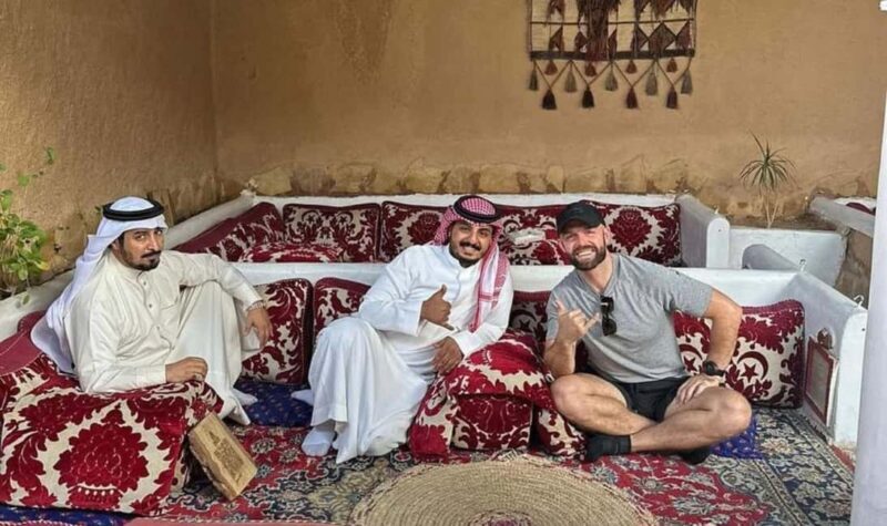 Riyadh: Explore the Heart of Saudi Arabia - Discovering Riyadh: A City of Contrasts