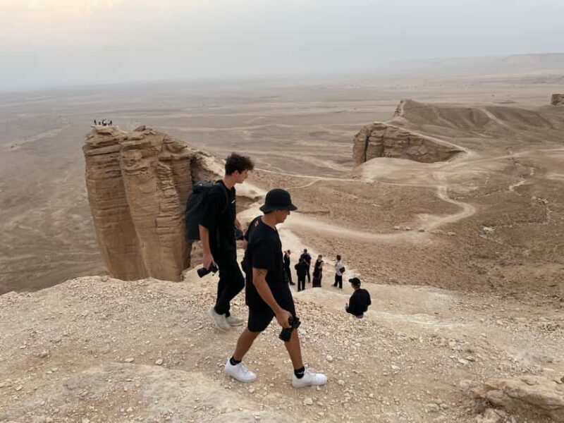 Riyadh : ( First ) Edge Of The World - Key Points