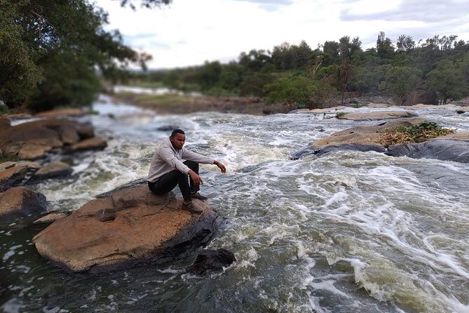 Road Drive to Fourteen Falls from Nairobi - Who Will Love This Experience