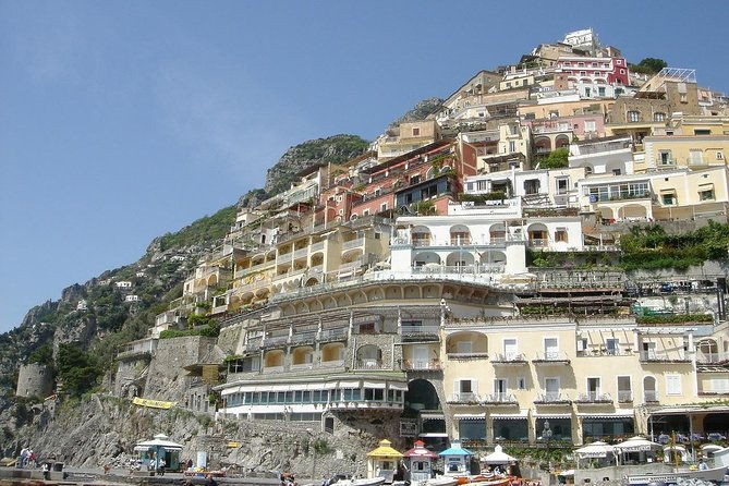 road-to-amalfi-coast-sharing-tour