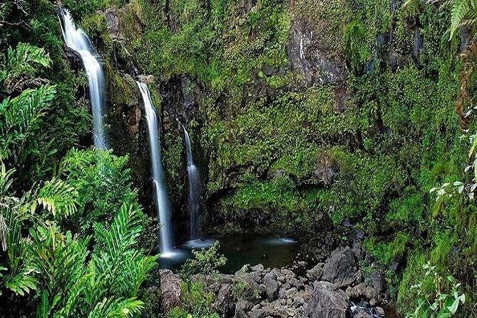 road-to-hana-deluxe-rainforest-waterfall-experience-from-maui