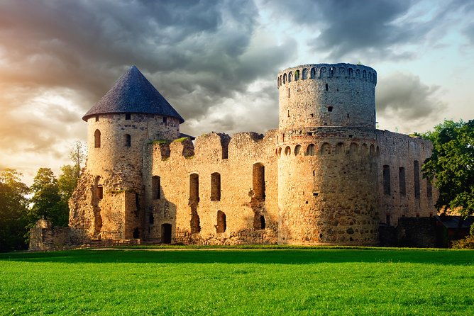 road-trip-to-cesis-ligatne-araisi-and-sigulda-all-inclusive