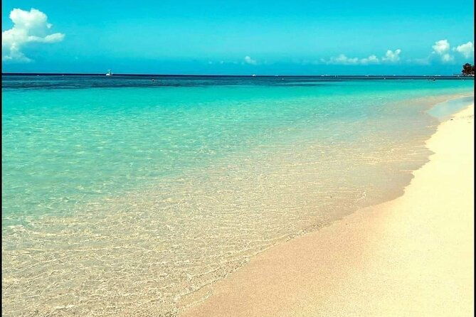 roatan-tour-atv-zipline-sloth-park-and-beach