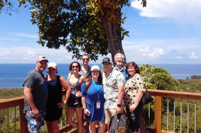 roatan-zipline-sloths-snorkeling-city-tour-chocolate-rum