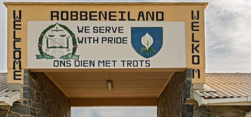 Robben Island, Long March to Freedom and Iziko Museum Tour - Key Points