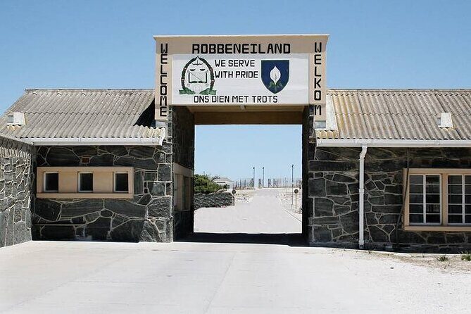 Robben Island Table Mountain and City Private Tour - Cape Town Central