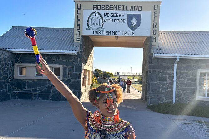 Robben Island & Table Mountain Pre Booked Tickets With Hotel Pick Up & Drop Off - Why This Tour Offers Great Value
