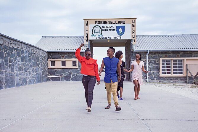 Robben Island Ticket & Cape Town Essential Museum tour including Zeitz MOCAA - Who Should Take This Tour?