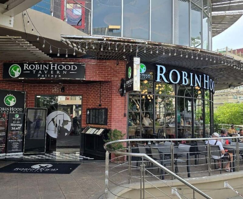 Robin Hood Tavern special 3-Course Meals & table reservation - The Atmosphere and Service