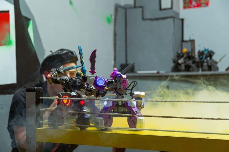 Robot Fight by Fun Arena in the centre of Prague - Who Will Love This Experience?