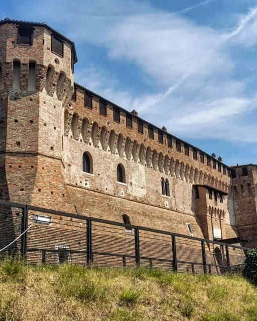 rocca-of-gradara-entry-ticket-audio-app