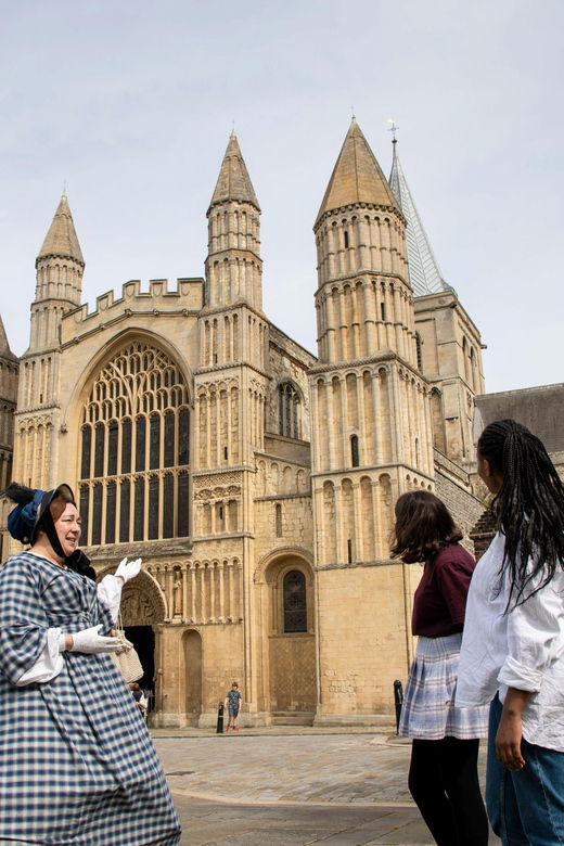 rochester-kent-costumed-guided-tour