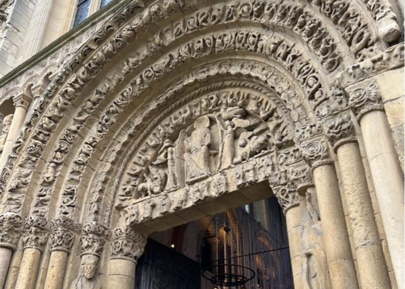 rochester-private-2hr-walking-tour-with-a-blue-badge-guide