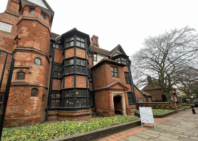 rochester-private-2hr-walking-tour-with-a-blue-badge-guide