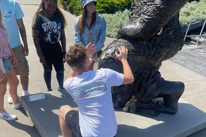 rock-and-roll-superstars-legends-of-the-sunset-strip-walking-tour