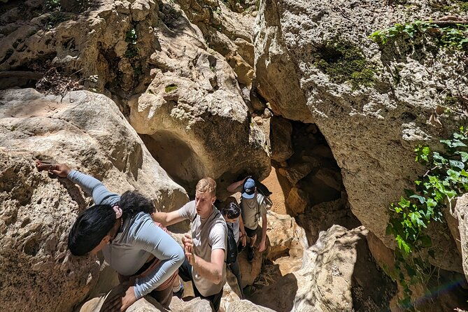 rock-climbing-adventure-in-gjipe-canyon
