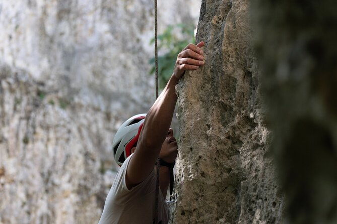 rock-climbing-for-beginners-or-experienced