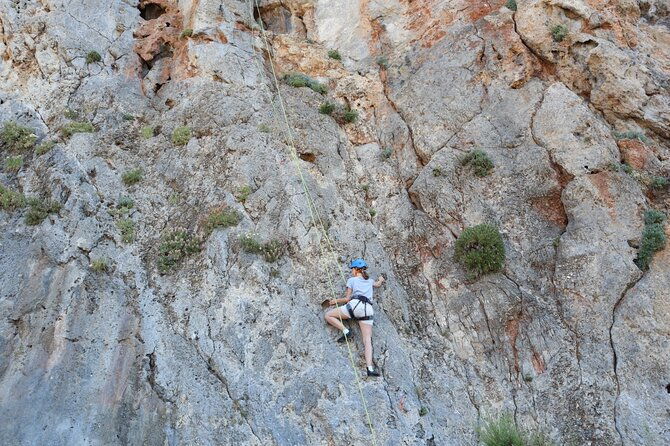 rock-climbing-in-crete-with-a-guide-at-rethymnon-plakias-beach