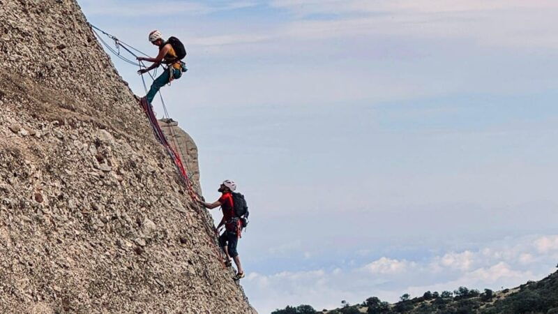 rock-climbing-in-montserrat-barcelona