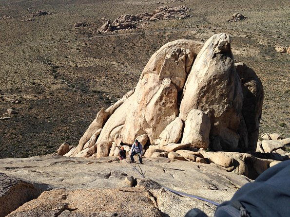 rock-climbing-trips-in-joshua-tree-national-park-8-hours