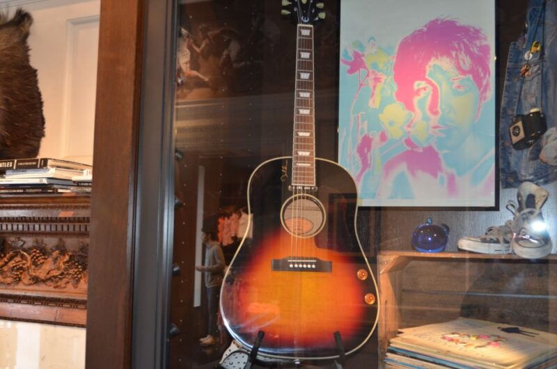 rock-n-roll-london-tour-by-london-taxi