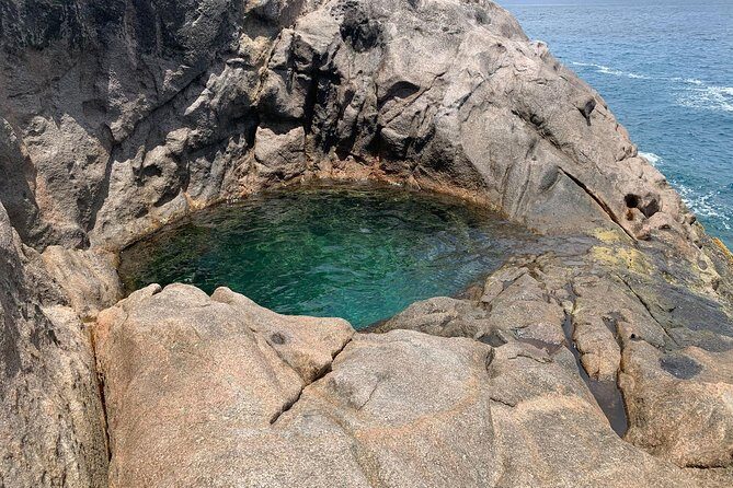 Rock Pool, dreamlike & unique experience | Mahé | Private hike | - Who Should Book This Tour?  