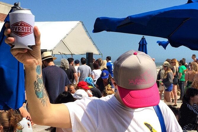 rockaway-beach-bus-in-new-york-city