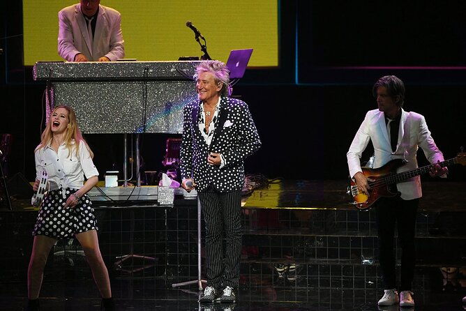 rod-stewart-the-encore-shows-at-the-colosseum-at-caesars-palace
