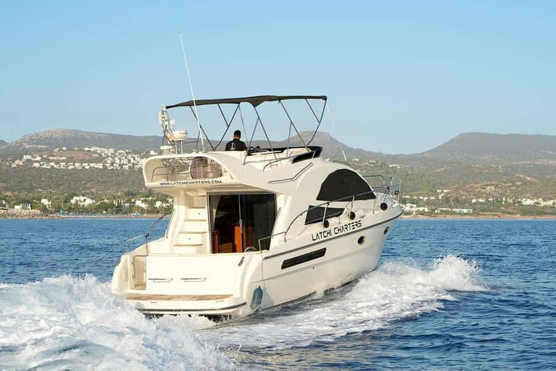 Rodman 38 Flybridge - Blue Lagoon Charters - What You Can Expect from the Rodman 38 Flybridge Tour