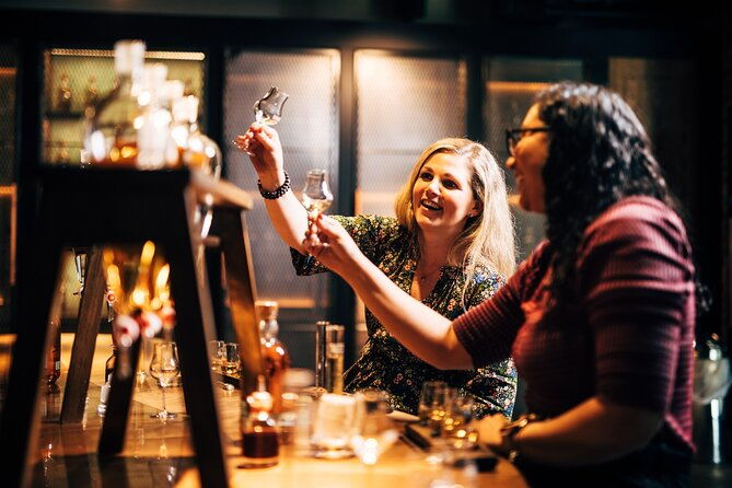 roe-co-distillery-experiences