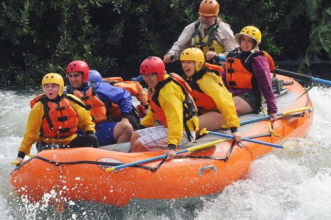 rogue-river-whitewater-all-day-rafting-kayaking-adventure