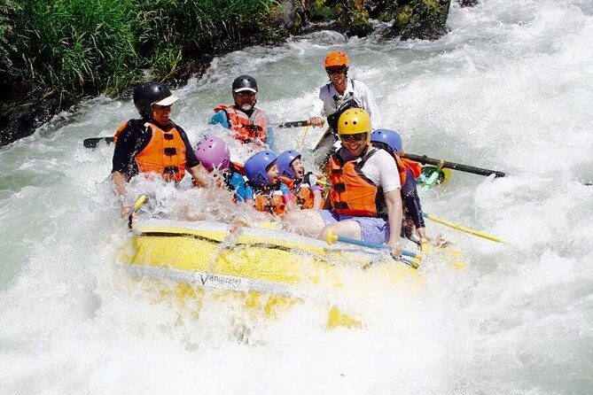Rogue River Whitewater Rafting- Mid Day - An In-Depth Look at the Rogue River Mid Day Rafting Experience