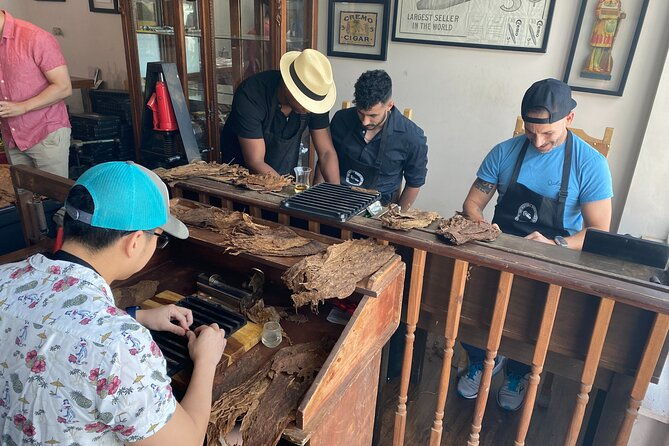 roll-your-own-cigar-in-miami