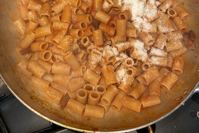 roman-4-course-dinner-filled-with-wine