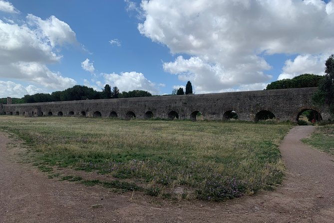 roman-ancient-aqueducts-and-villa-of-quintili-private-tour-from-rome